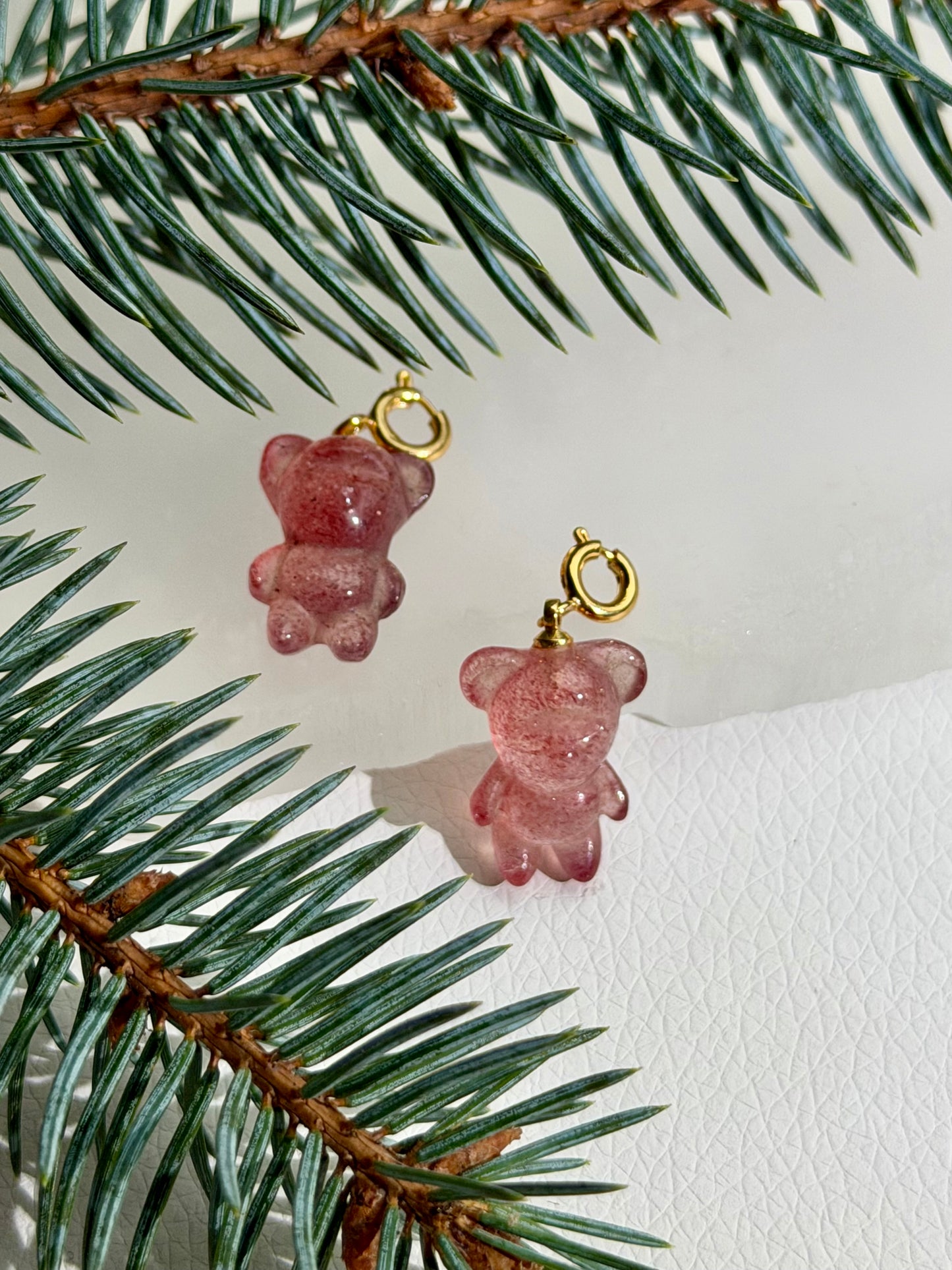 Edelstein Charm 'Strawberry Teddy'