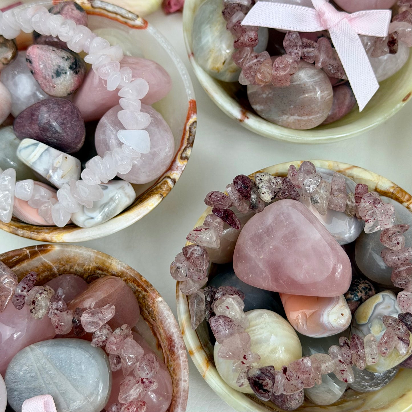 Aphrodite Mini Altar – Love & Heart Ritual Set