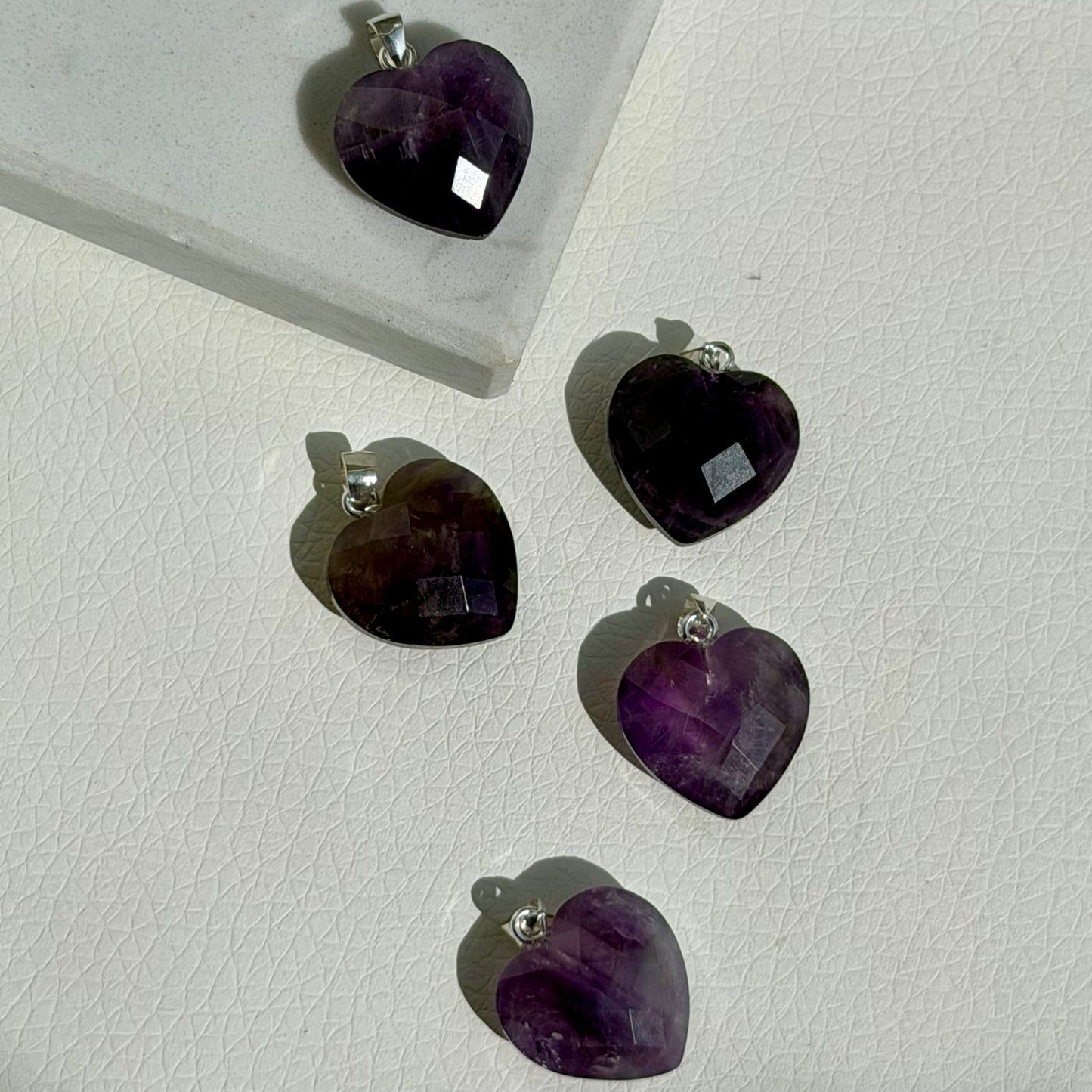 Amethyst Herz Anhänger - facettiert - 925 Silber