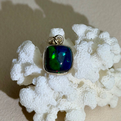 Äthiopischer Opal Anhänger - 925 Silber - 119AP