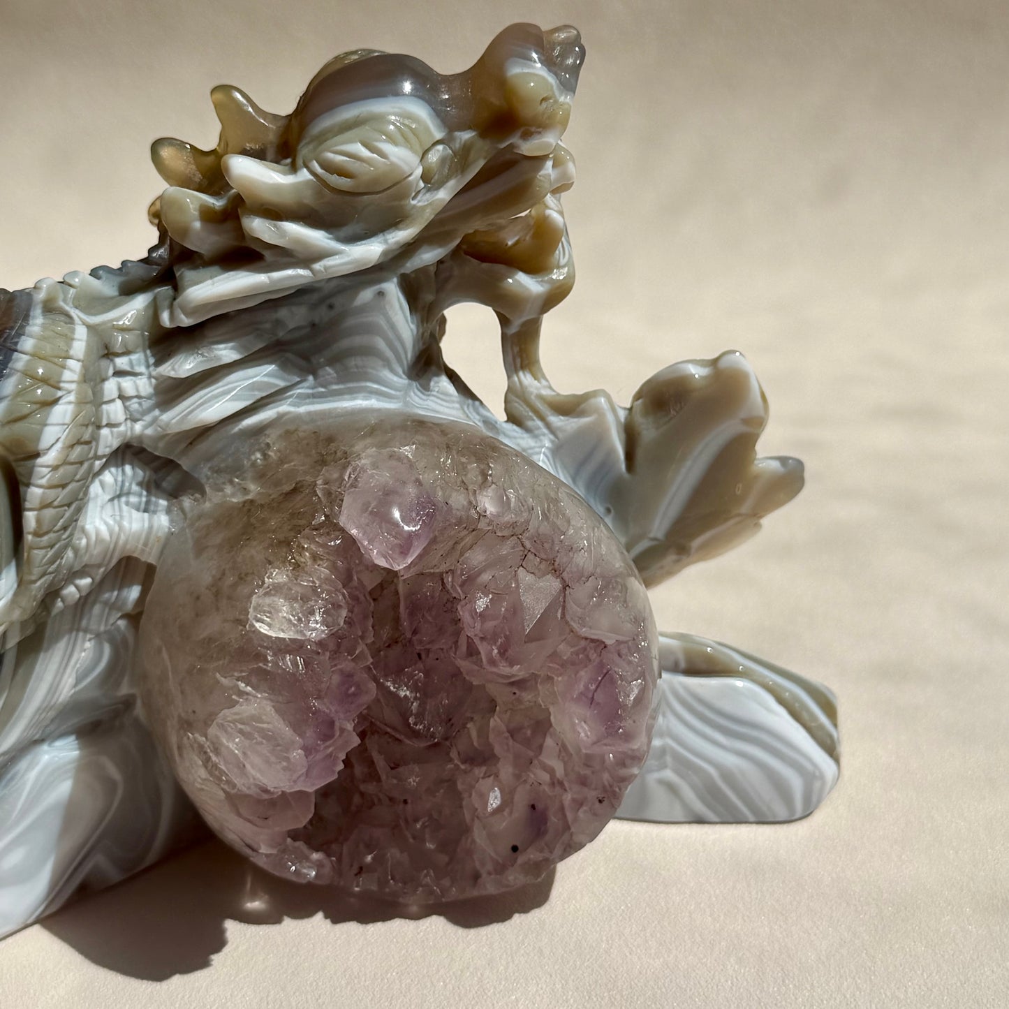 Achat X Amethyst Drache - Handgeschnitzt