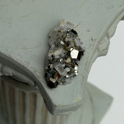 Pyrit X Quarz - V