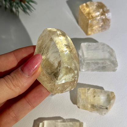 Optische Calcit Rohstücke