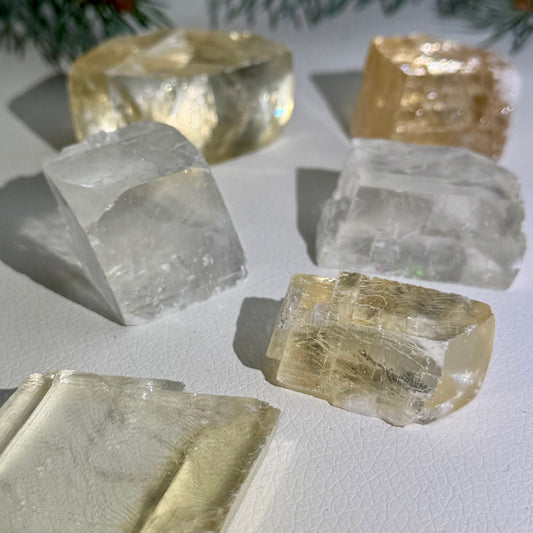 Optische Calcit Rohstücke