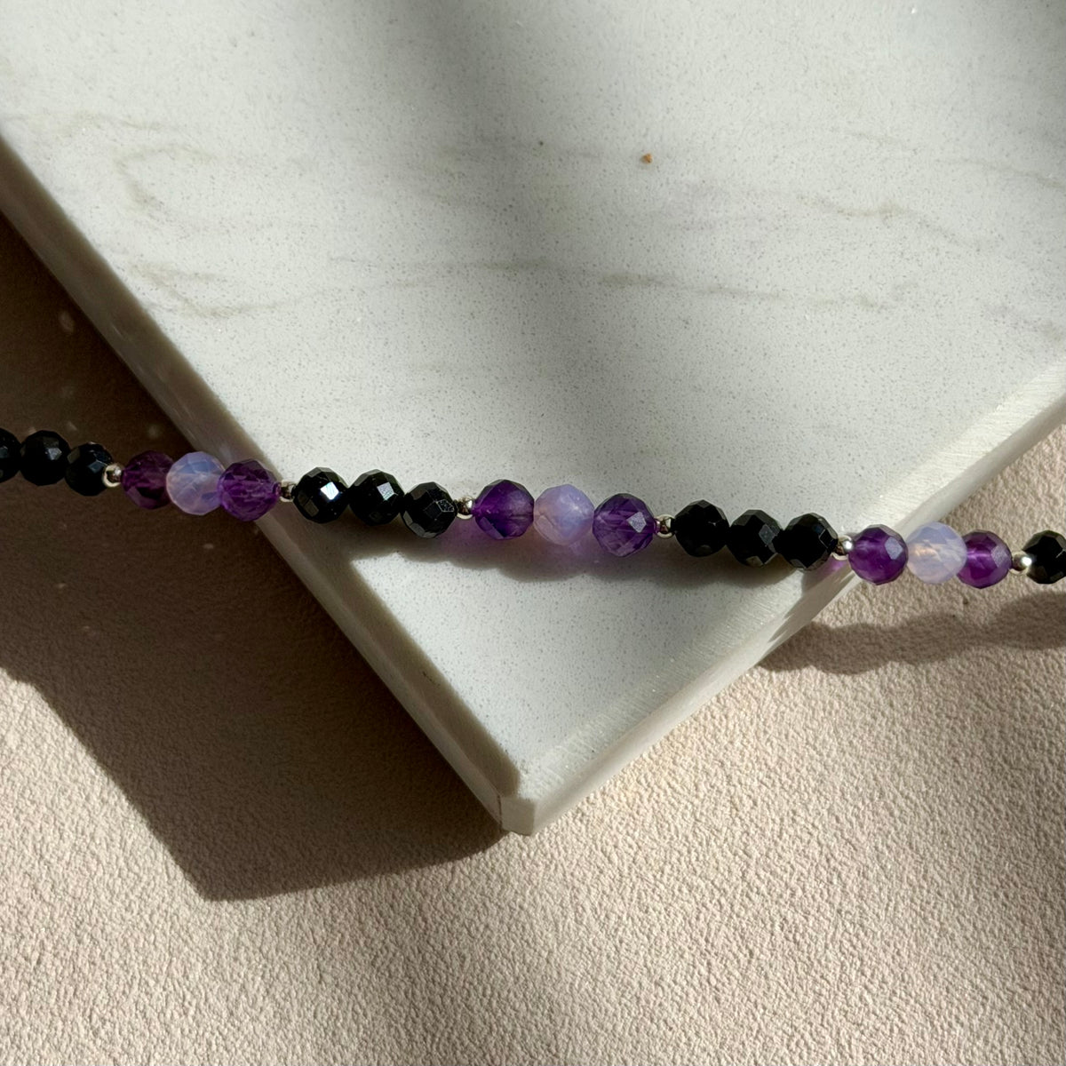 KALLISTO Armband – Obsidian, Amethyst & Lavendelmondquarz - 925 Silber