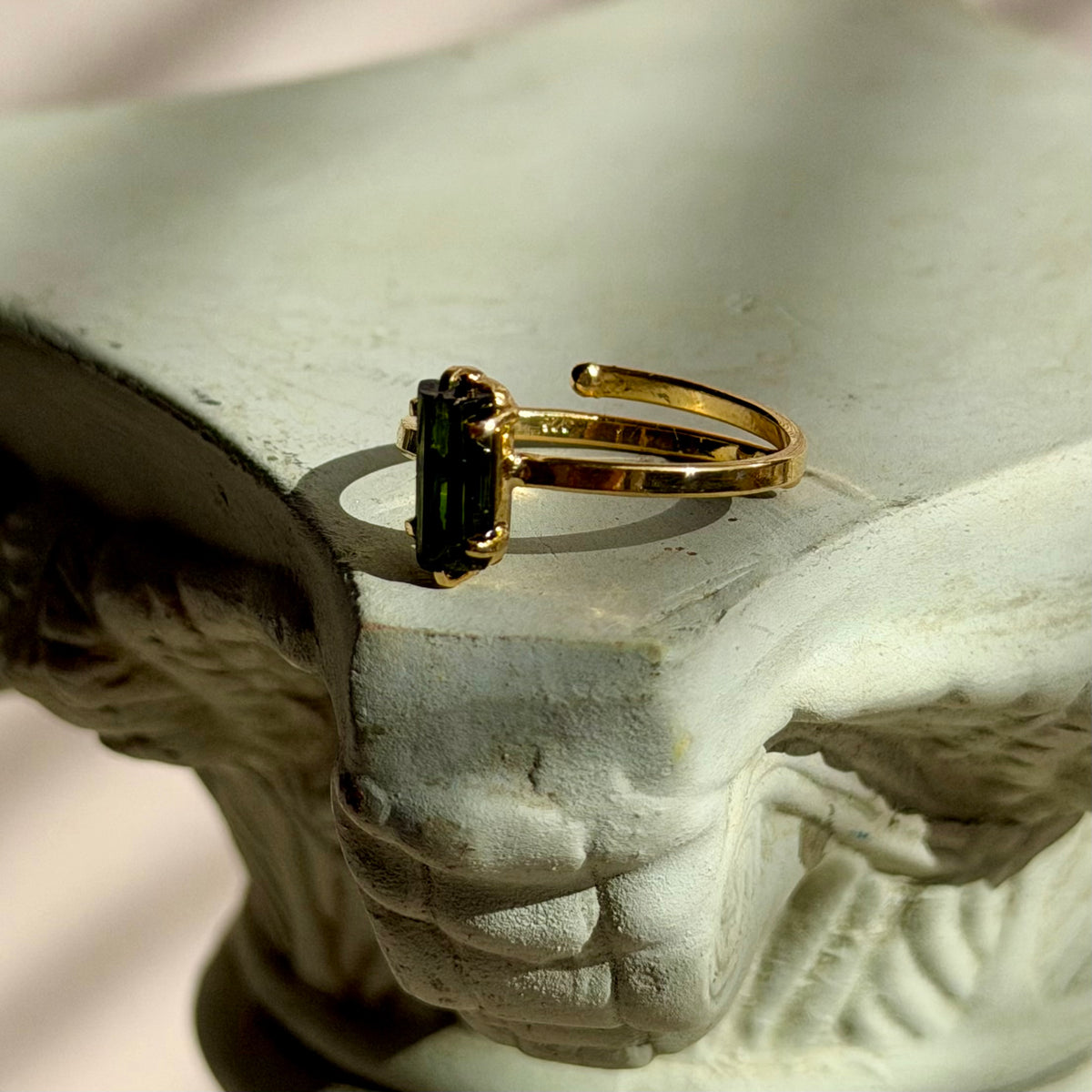 Gaia Ring - Grüner Turmalin - 925 Silber 14k Vergoldet