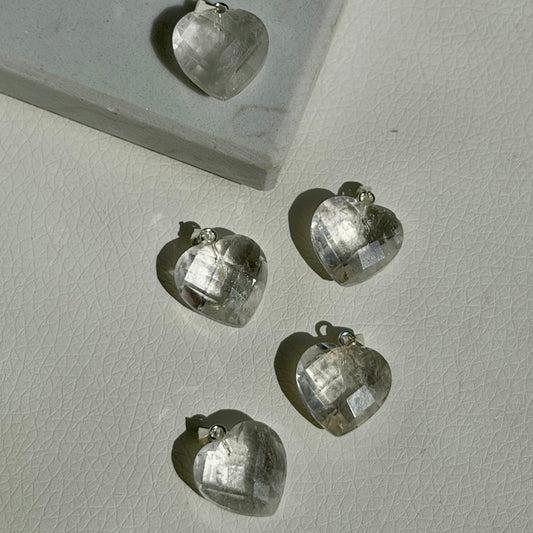 Bergkristall Herz Anhänger - facettiert - 925 Silber