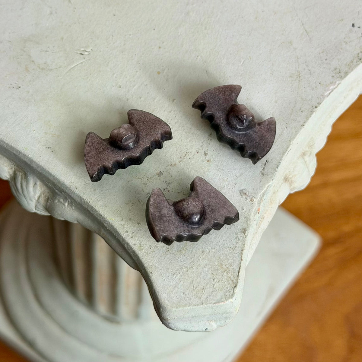 Mini Obsidian Fledermaus