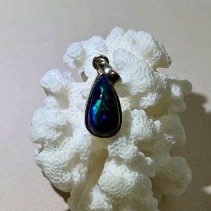 Äthiopischer Opal Anhänger - 925 Silber - 94AP