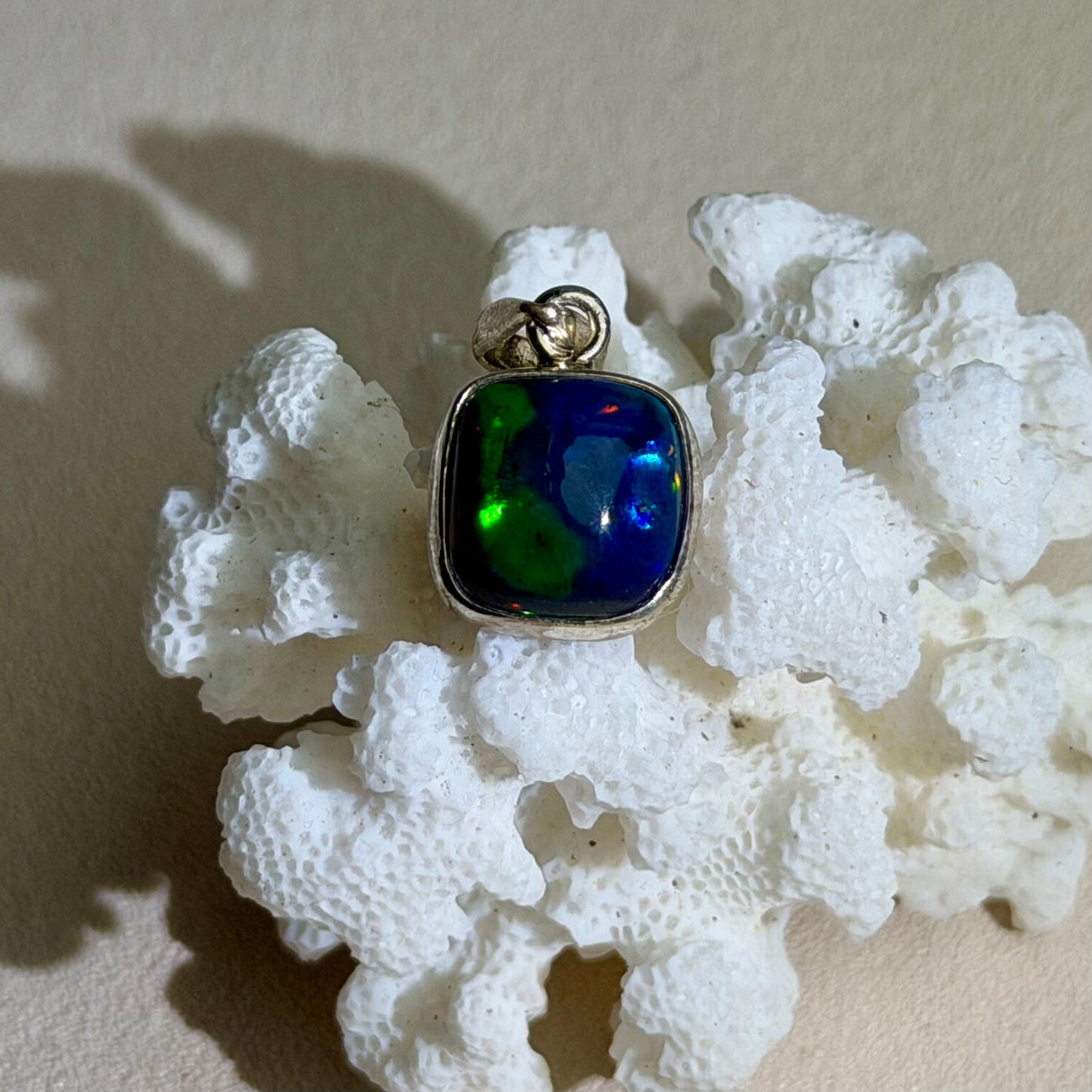 Äthiopischer Opal Anhänger - 925 Silber - 119AP