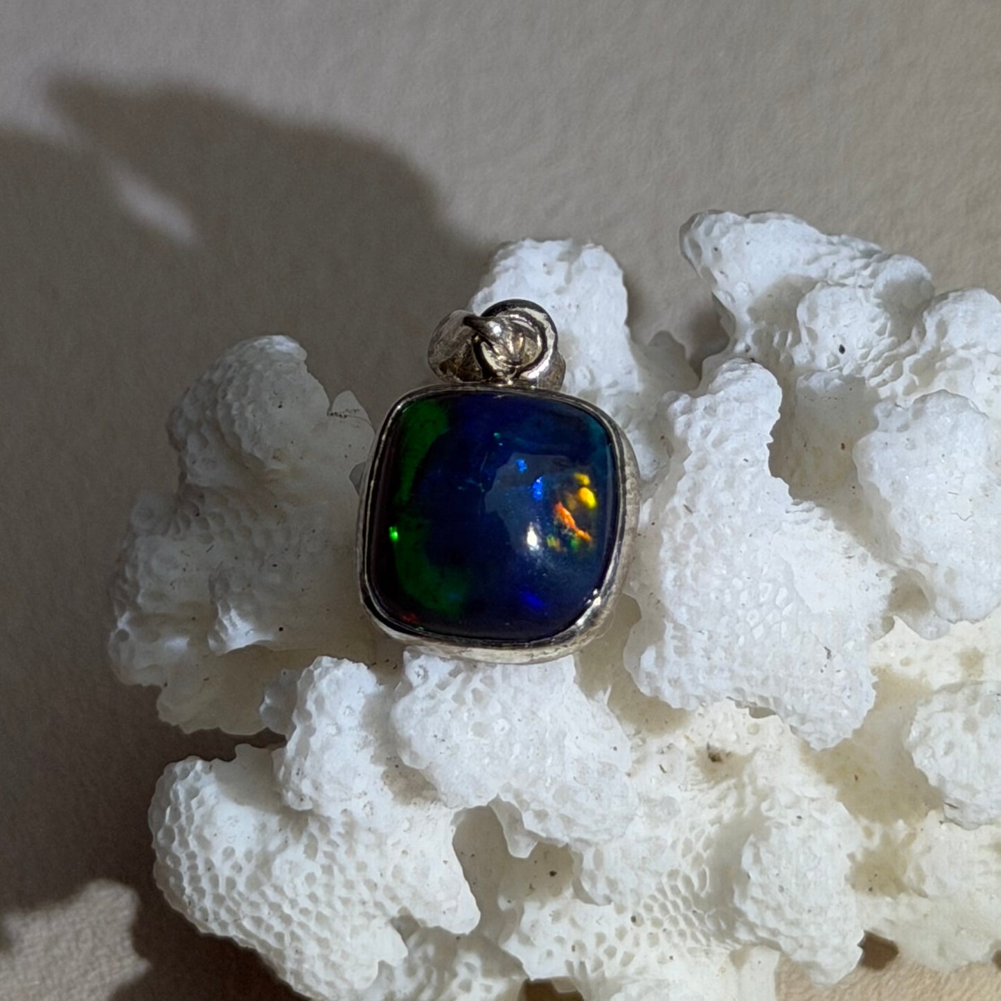 Äthiopischer Opal Anhänger - 925 Silber - 119AP