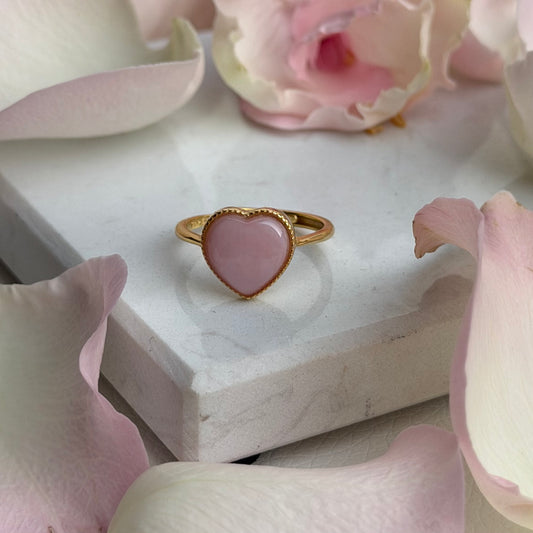 Aphrodite’s Devotion – Pink Queen Conch Herzring