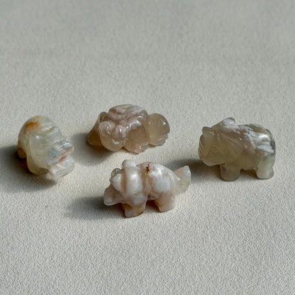 Blumenachat Mini Carvings