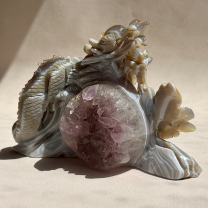 Achat X Amethyst Drache - Handgeschnitzt