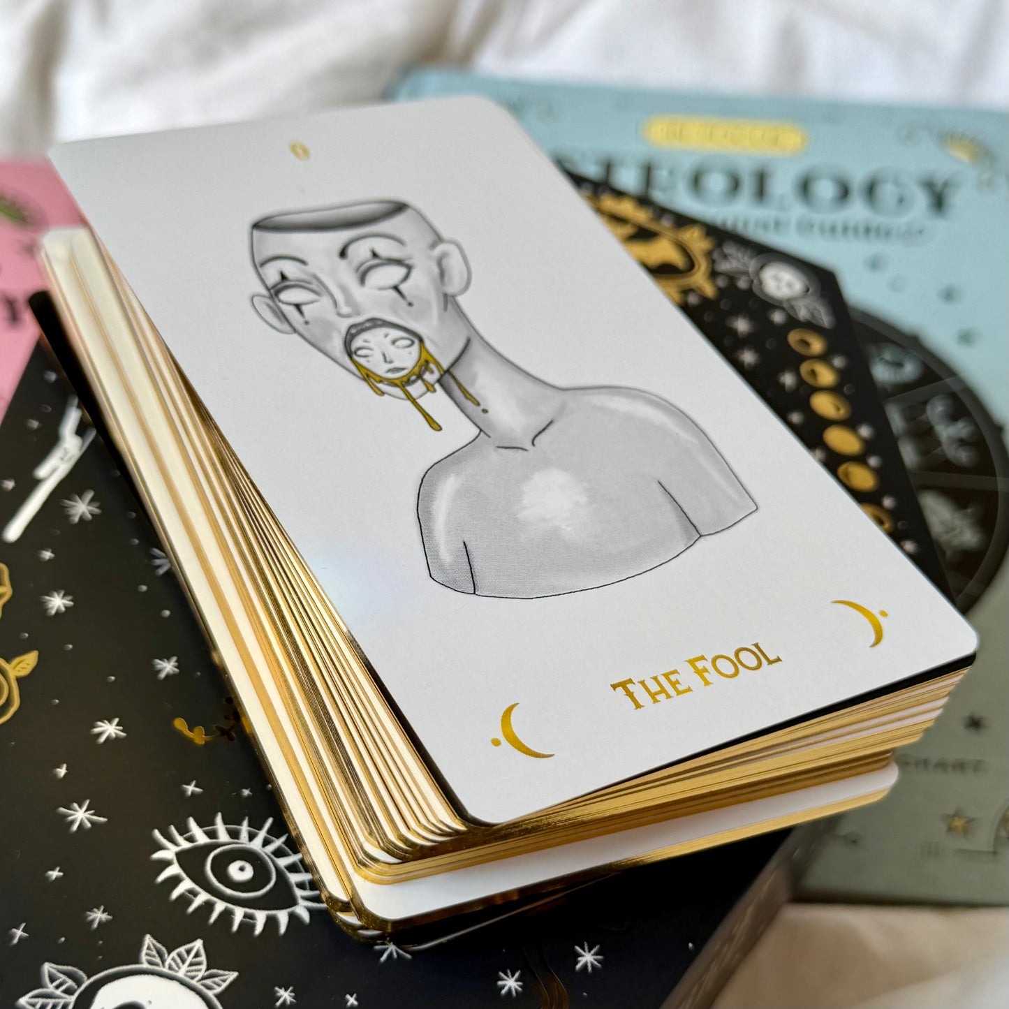 The Macabre Tarot – Sam Rook