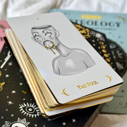 The Macabre Tarot – Sam Rook