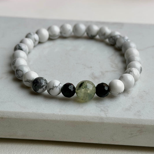 Magnesit - Turmalin - Phrenit Armband - Handmade Collection