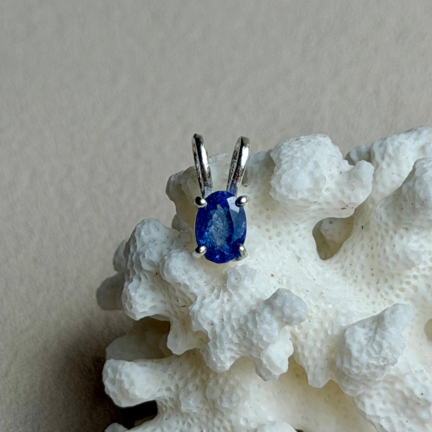 Tansanit Anhänger - 925 Silber - 69TA