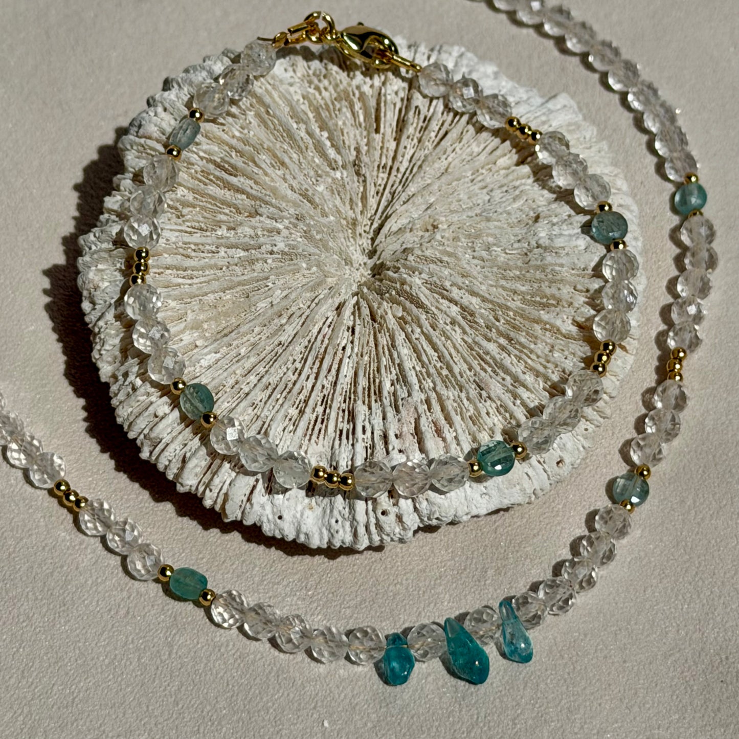 AIGE - Armband - 925 Silber - Apatit & Bergkristall