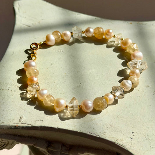 ALETHEIA Armband – Gelber Granat, Bergkristall & Süßwasserperle - 925 Silber