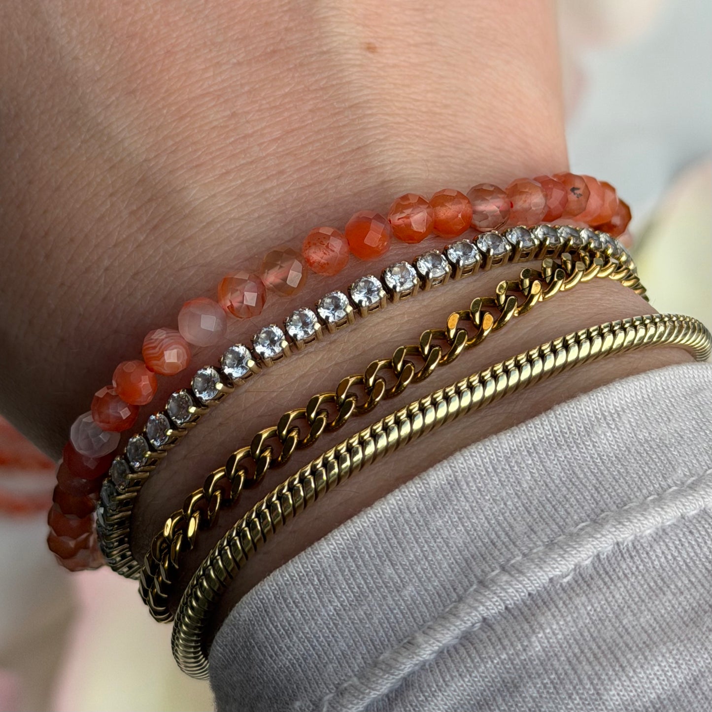 Aphrodite’s Flame – Karneol Armband (4 mm)