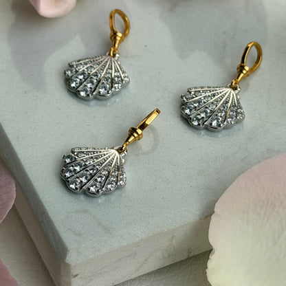 Aphrodite’s Shell – Zirkonia Anhänger