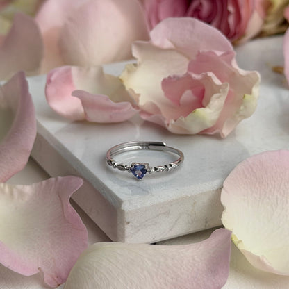 Aphrodite’s Heart – Tanzanit Ring