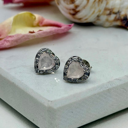 Aphrodite’s Blush Heart – Rosenquartz Ohrringe - 925 Silber