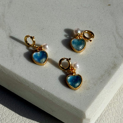 Hestia’s Gentle Heart – Aquamarin Herz-Charm | 925 Silber vergoldet