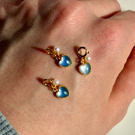 Hestia’s Gentle Heart – Aquamarin Herz-Charm | 925 Silber vergoldet